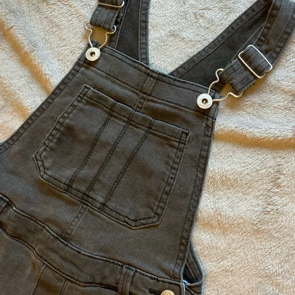 OshKosh B'gosh Kids Charcoal Overalls Size‎ 7/7A